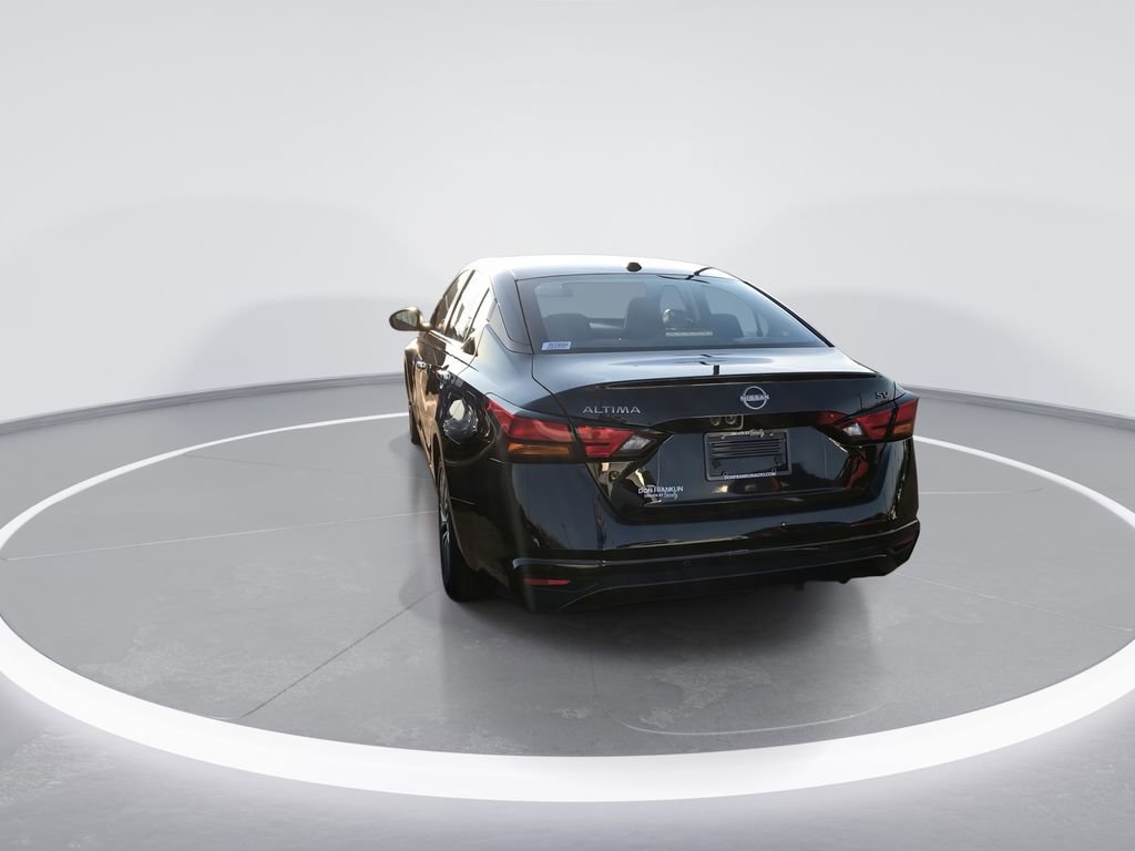 Used 2024 Nissan Altima 2.5 SV image 7
