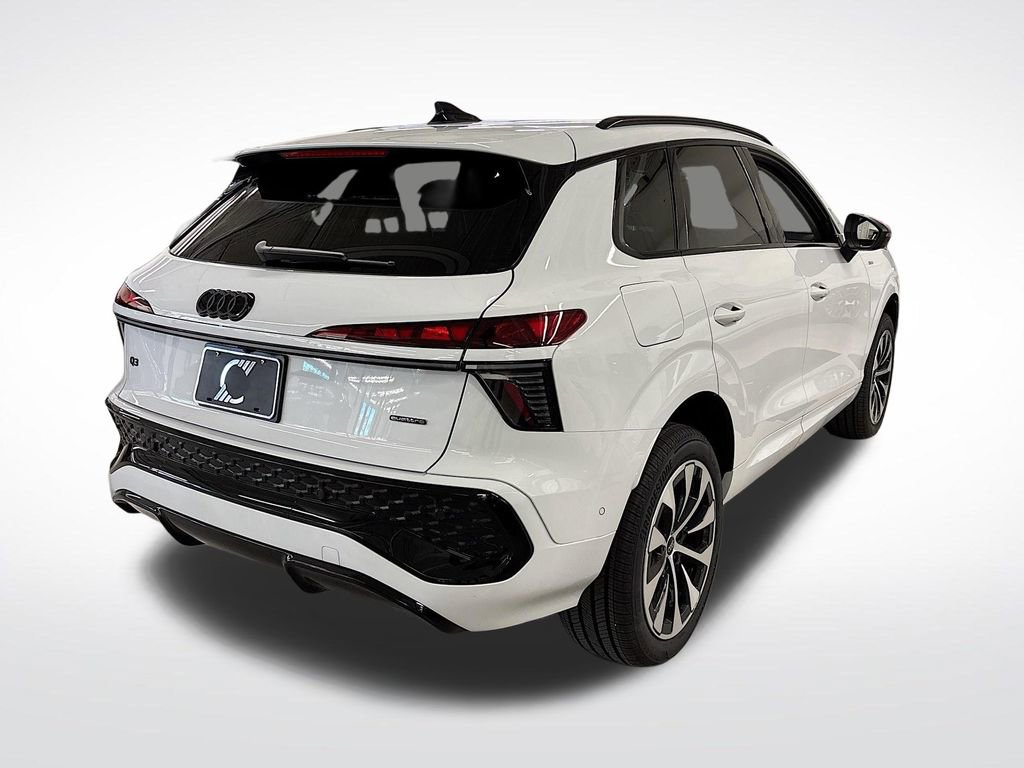 New 2026 Audi Q3 quattro 2.0T AWD/4WD image 5