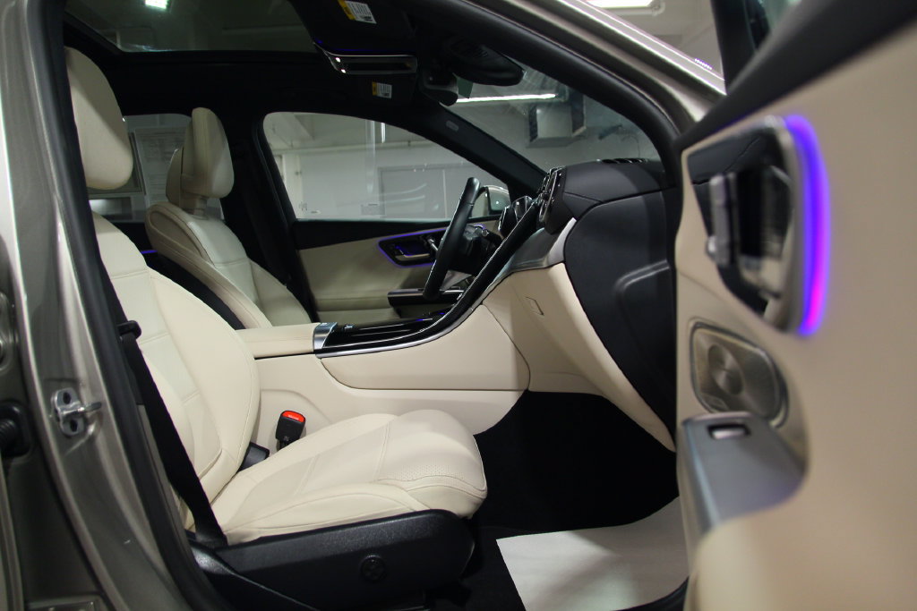Certified 2023 Mercedes-Benz GLC 300 4MATIC image 21
