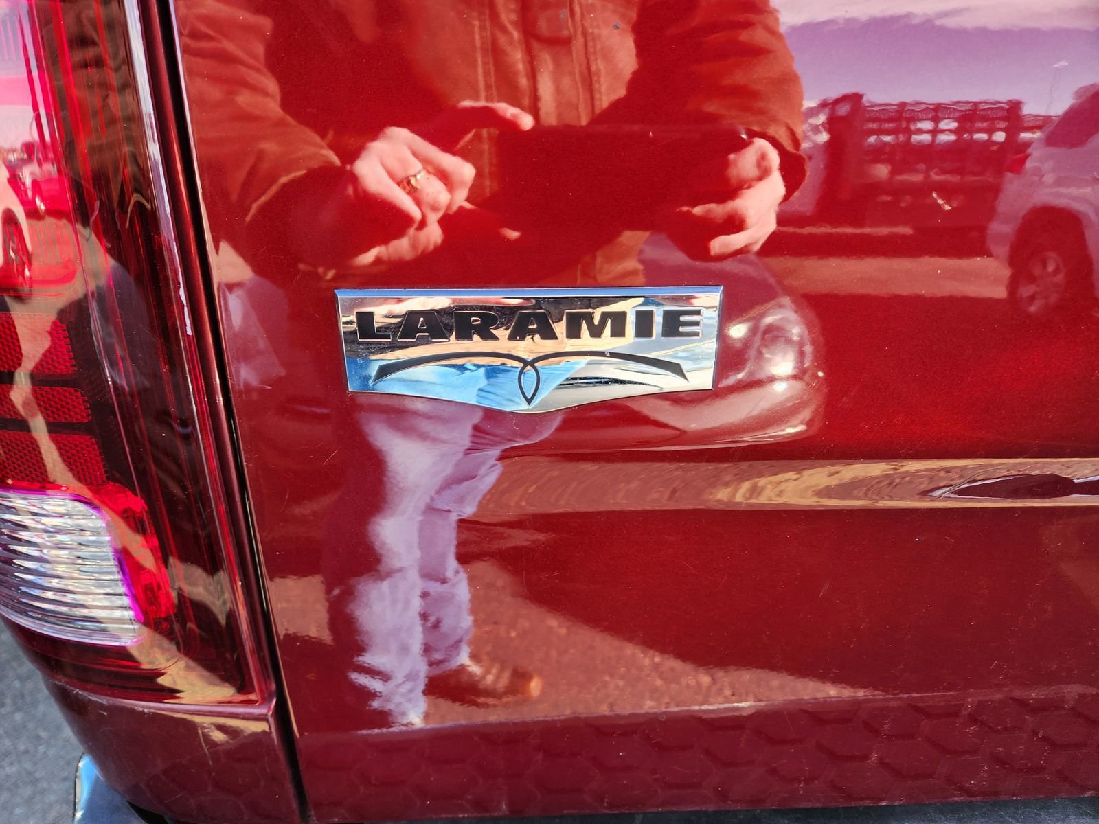 Used 2016 RAM 2500 Laramie w/ Convenience Group image 5