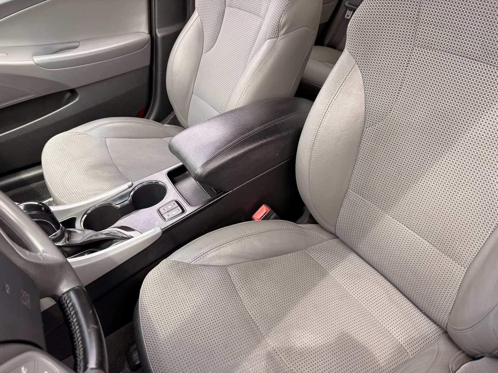 Used 2013 Hyundai Sonata SE FWD image 17