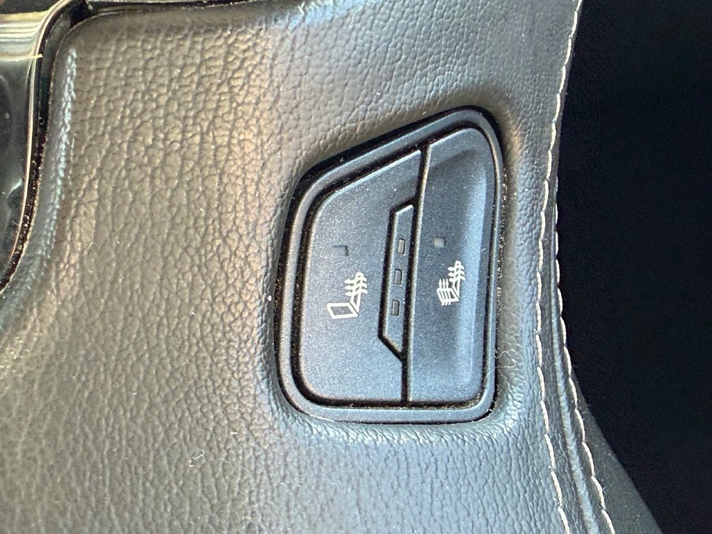 Used 2020 Chevrolet Tahoe LT RWD image 28