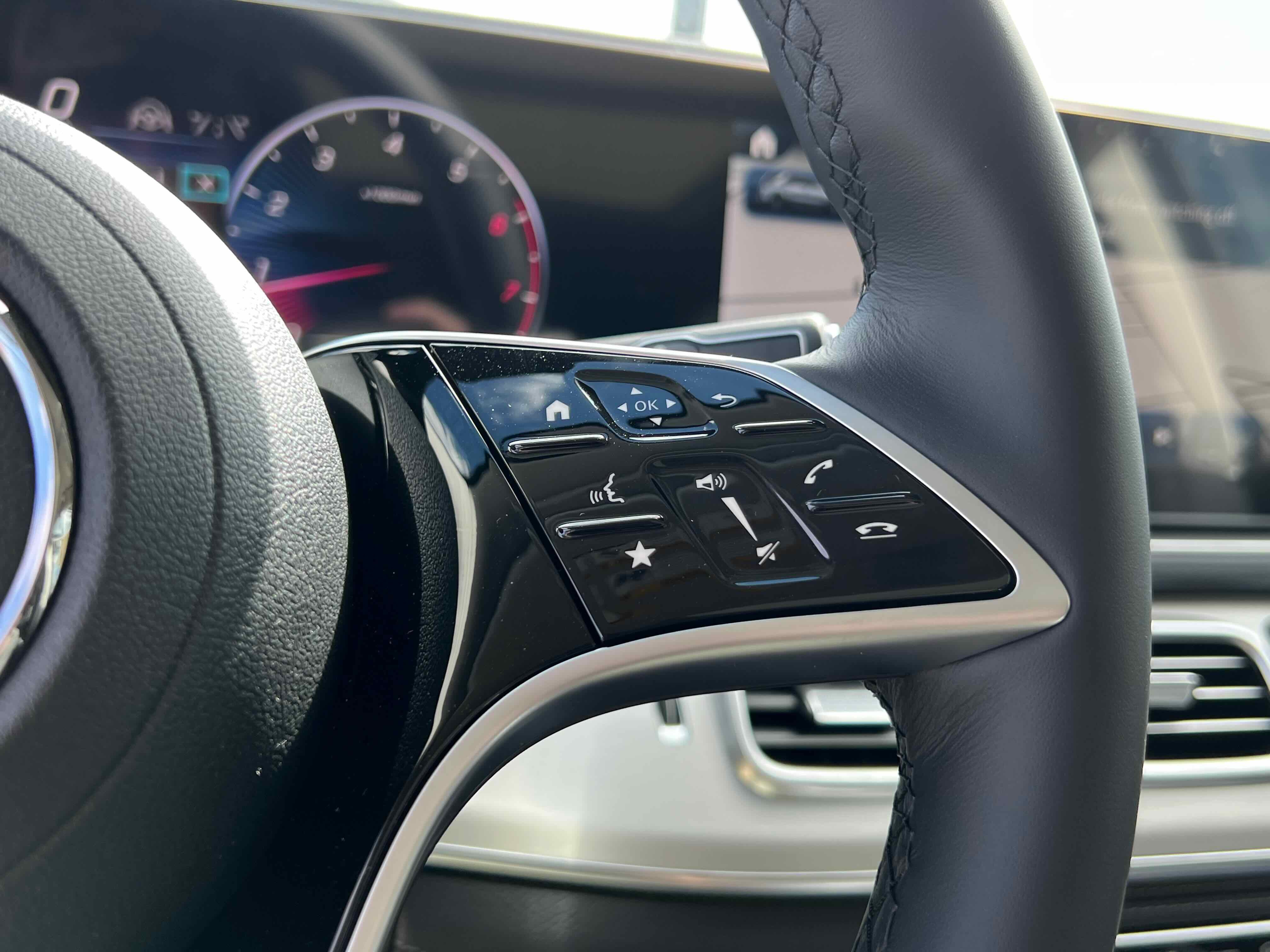 New 2026 Mercedes-Benz GLE 450 4MATIC image 35