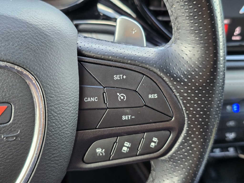 Used 2021 Dodge Durango R/T w/ Technology Group RWD image 31