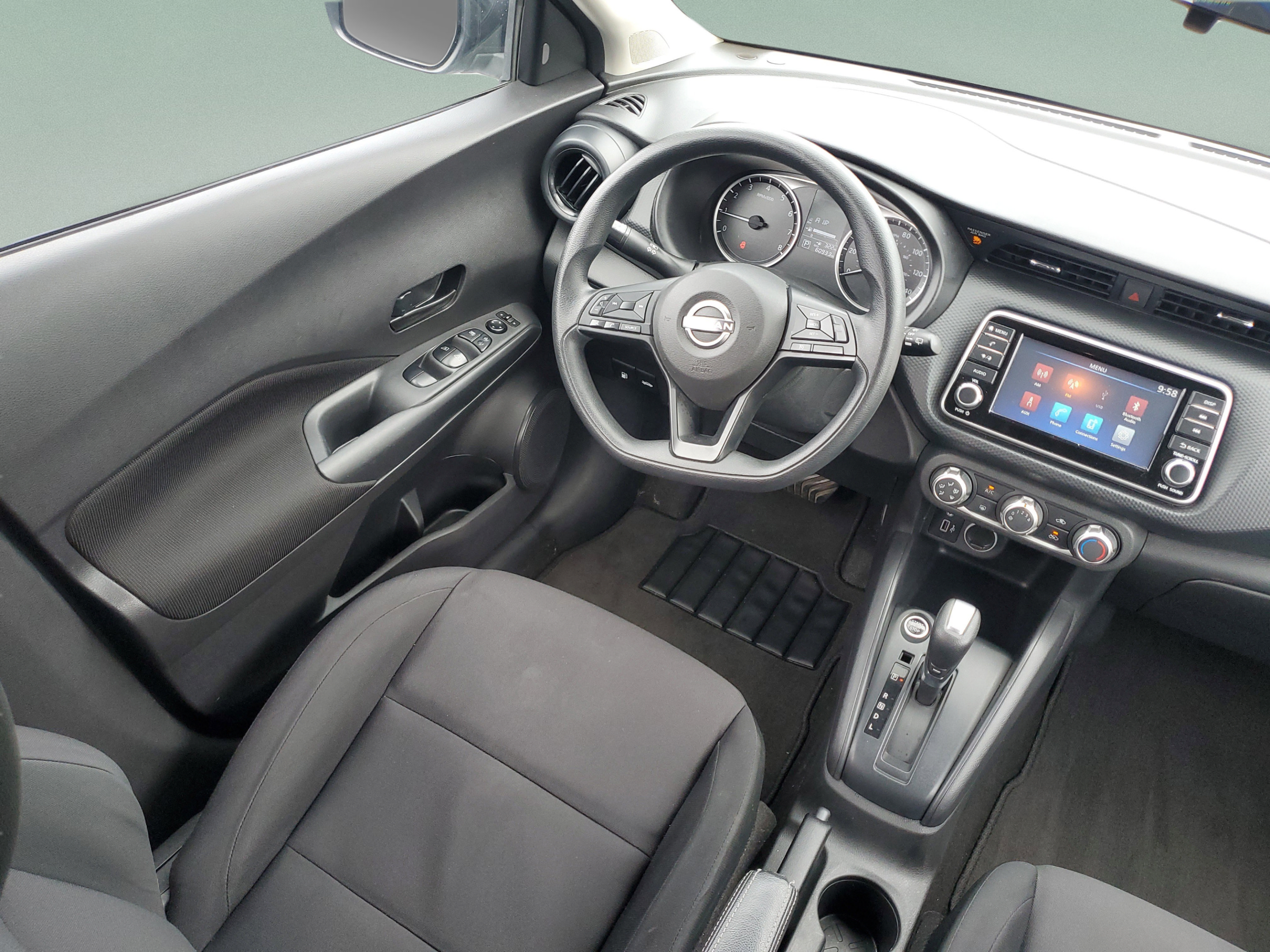 Used 2023 Nissan Kicks S FWD image 11