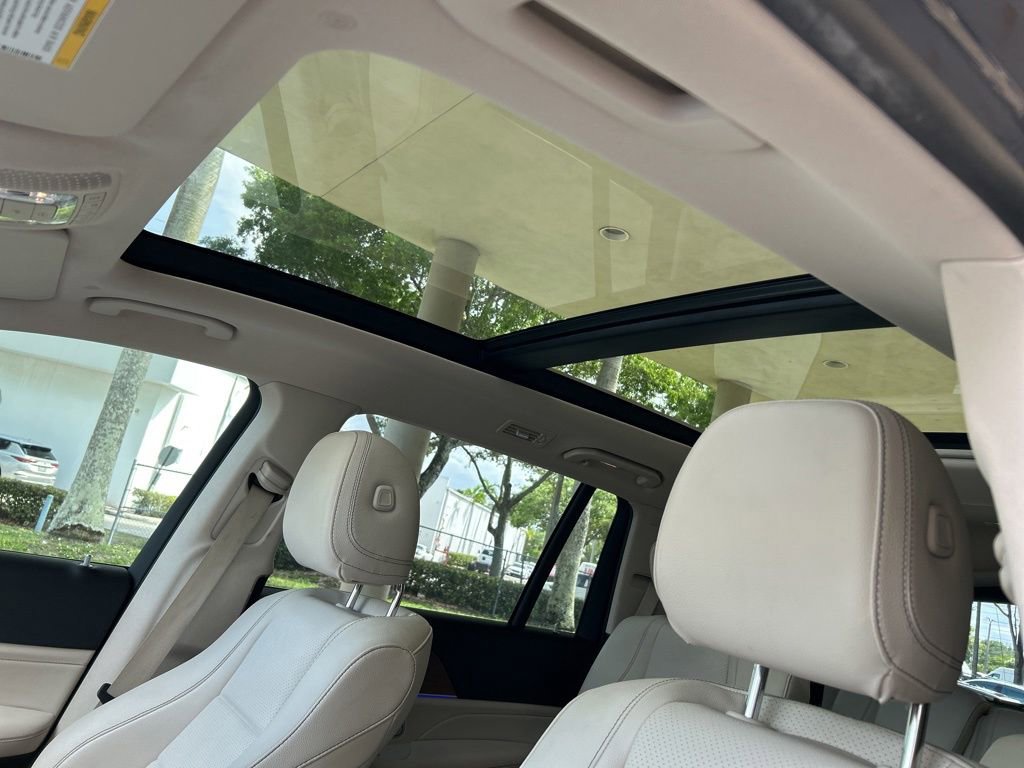 Used 2022 Mercedes-Benz GLS 450 4MATIC image 18