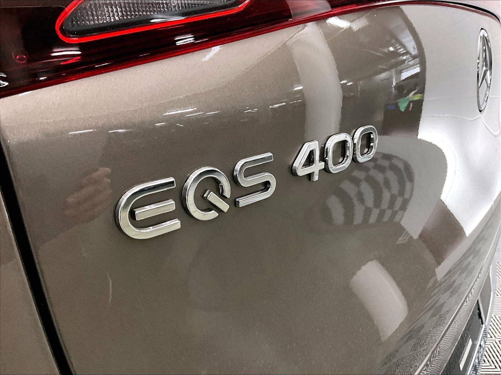New 2026 Mercedes-Benz EQS 400 4MATIC SUV image 13