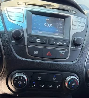 Used 2015 Hyundai Tucson GLS w/ Option Group 02 AWD/4WD image 6