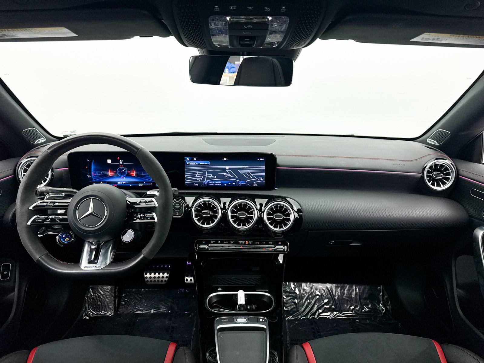 Used 2025 Mercedes-Benz CLA 45 AMG 4MATIC image 24