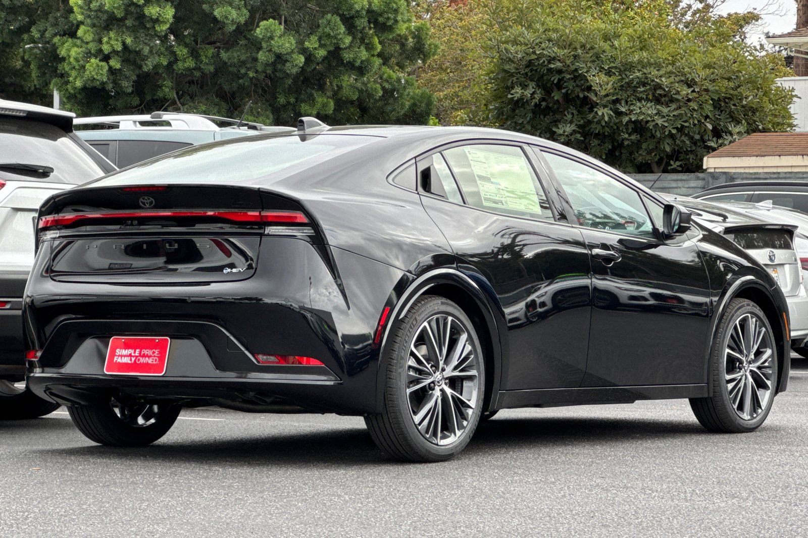 New 2026 Toyota Prius Limited video 3