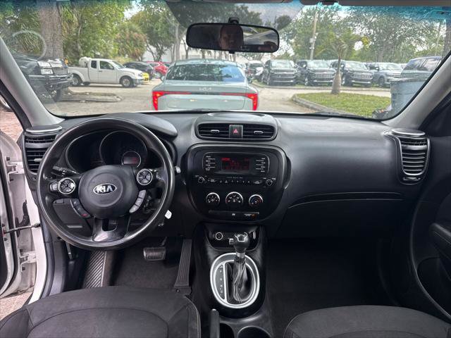 Used 2014 Kia Soul + w/ Eco Package FWD image 34