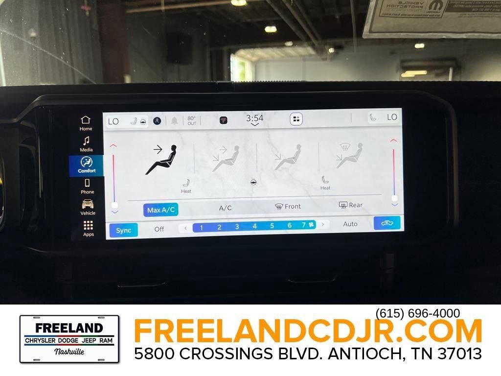 New 2025 Jeep Gladiator Rubicon w/ Convenience Group image 27