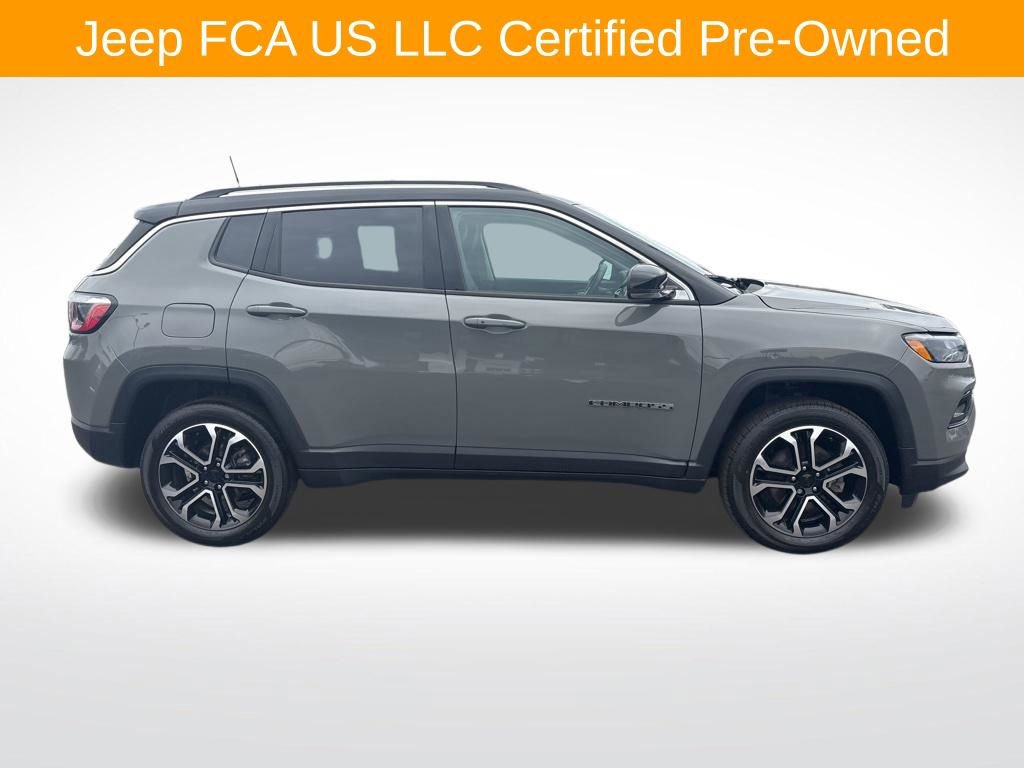 Certified 2022 Jeep Compass Limited image 2