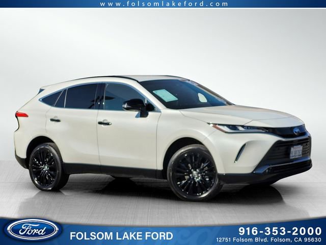 Used 2024 Toyota Venza Nightshade image 1