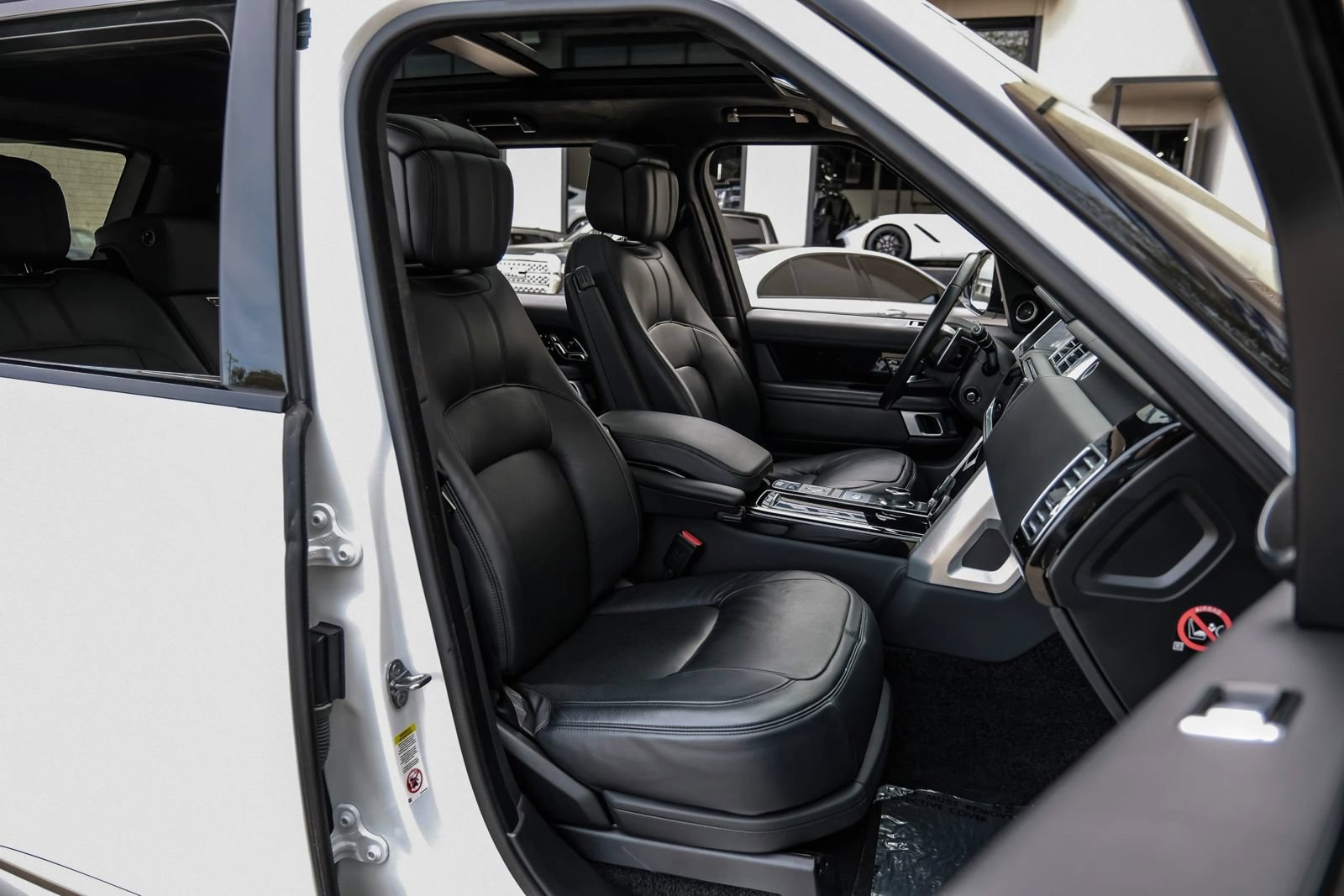 Used 2018 Land Rover Range Rover Autobiography AWD/4WD image 43