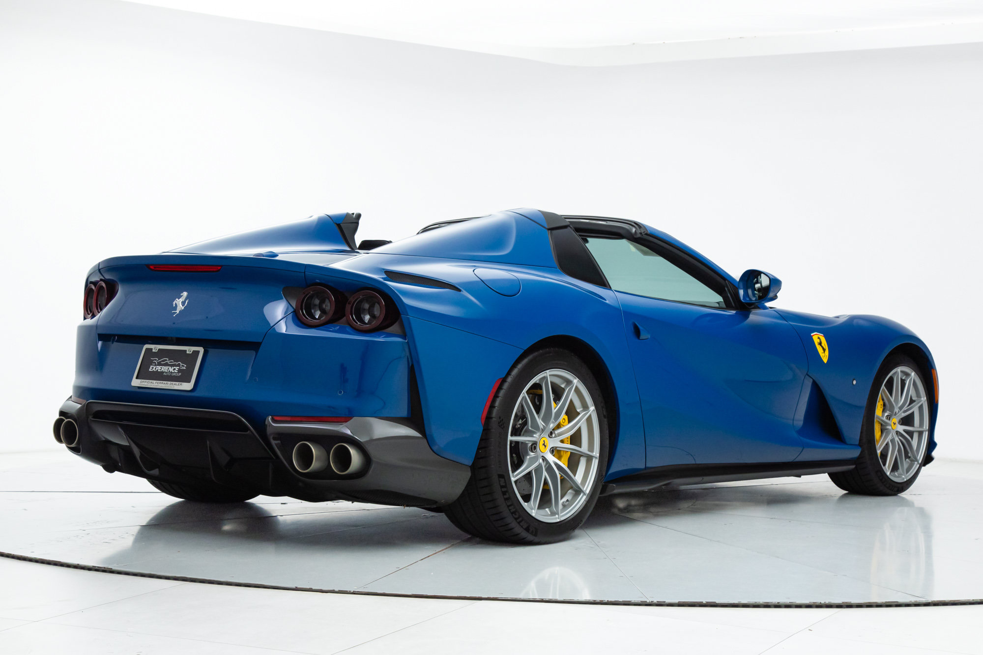 Certified 2021 Ferrari 812 GTS RWD image 2