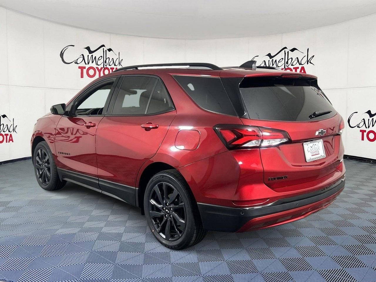 Used 2024 Chevrolet Equinox RS image 5