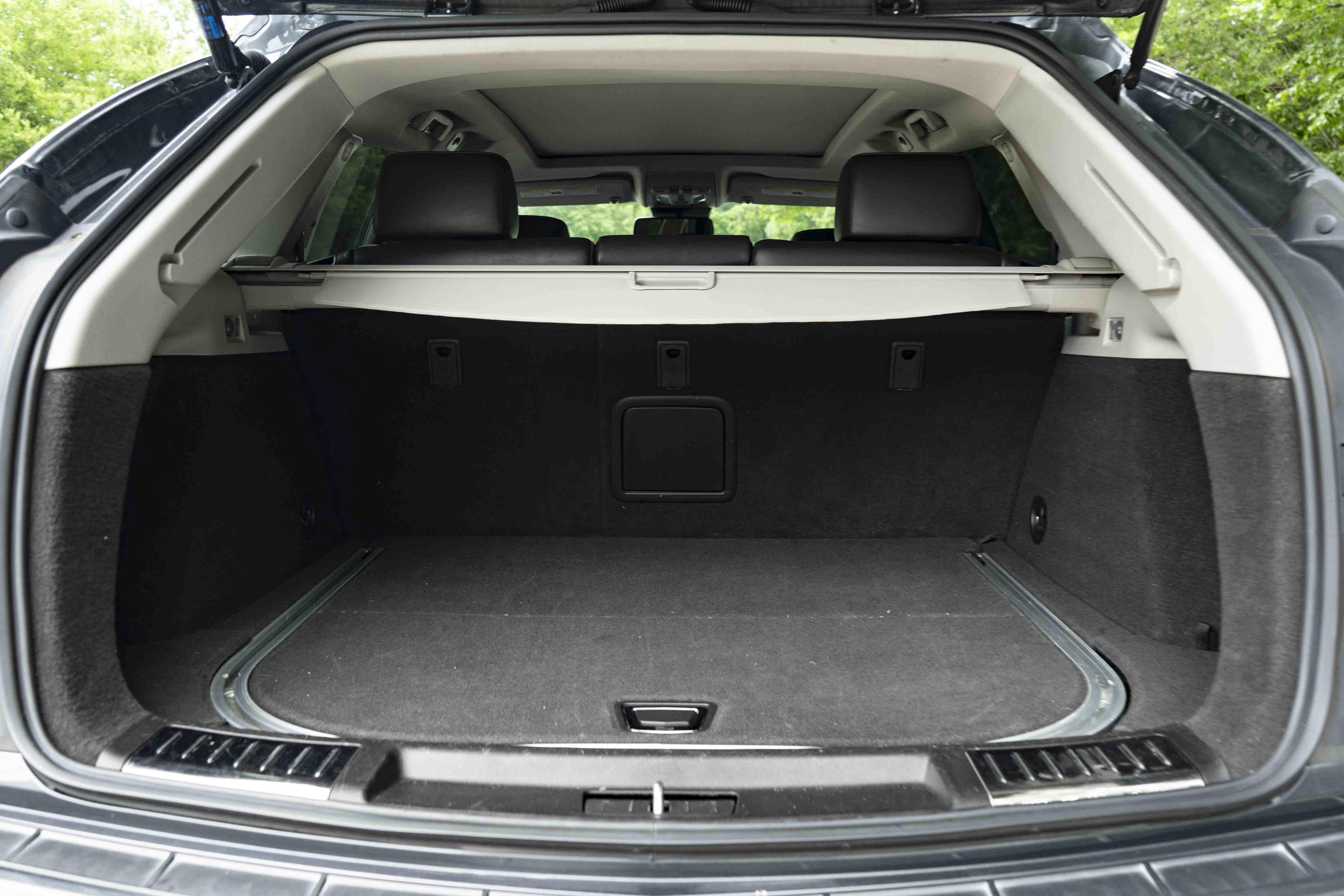 Used 2012 Cadillac SRX Luxury FWD image 46