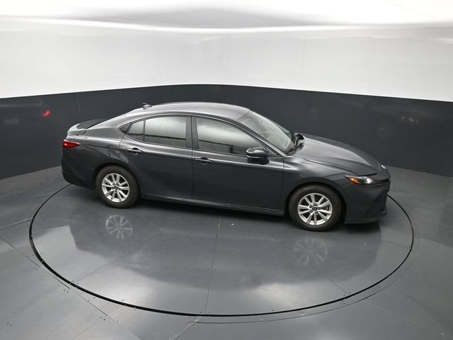 Used 2025 Toyota Camry LE FWD image 20