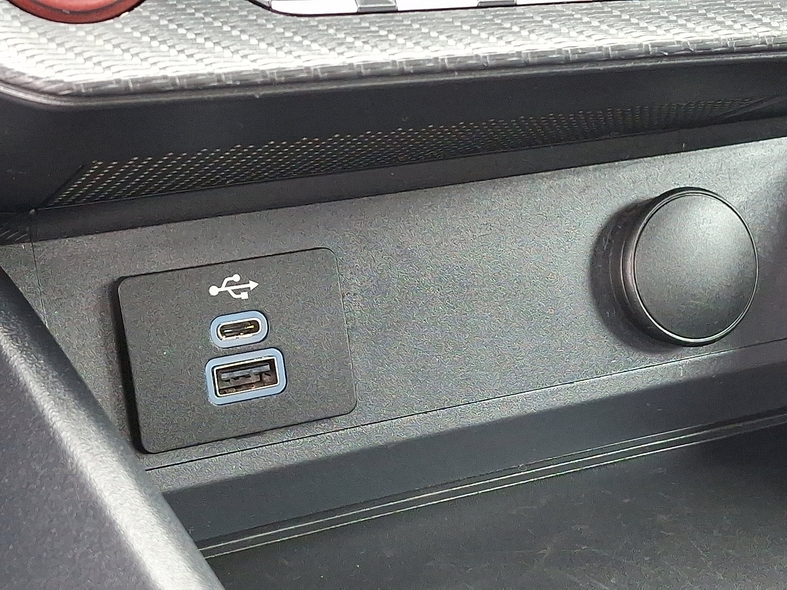 Used 2024 Ford Mustang Coupe image 24