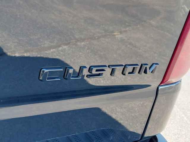 Used 2026 Chevrolet Silverado 1500 Custom w/ Turbomax Blackout Package AWD/4WD image 40