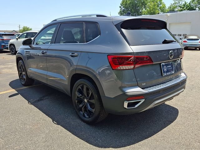 Certified 2022 Volkswagen Taos SE AWD/4WD image 7