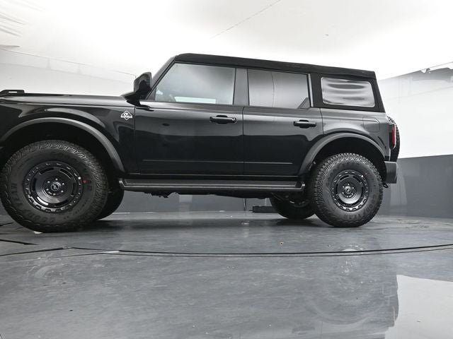 New 2025 Ford Bronco Outer Banks w/ Sasquatch Package AWD/4WD image 32