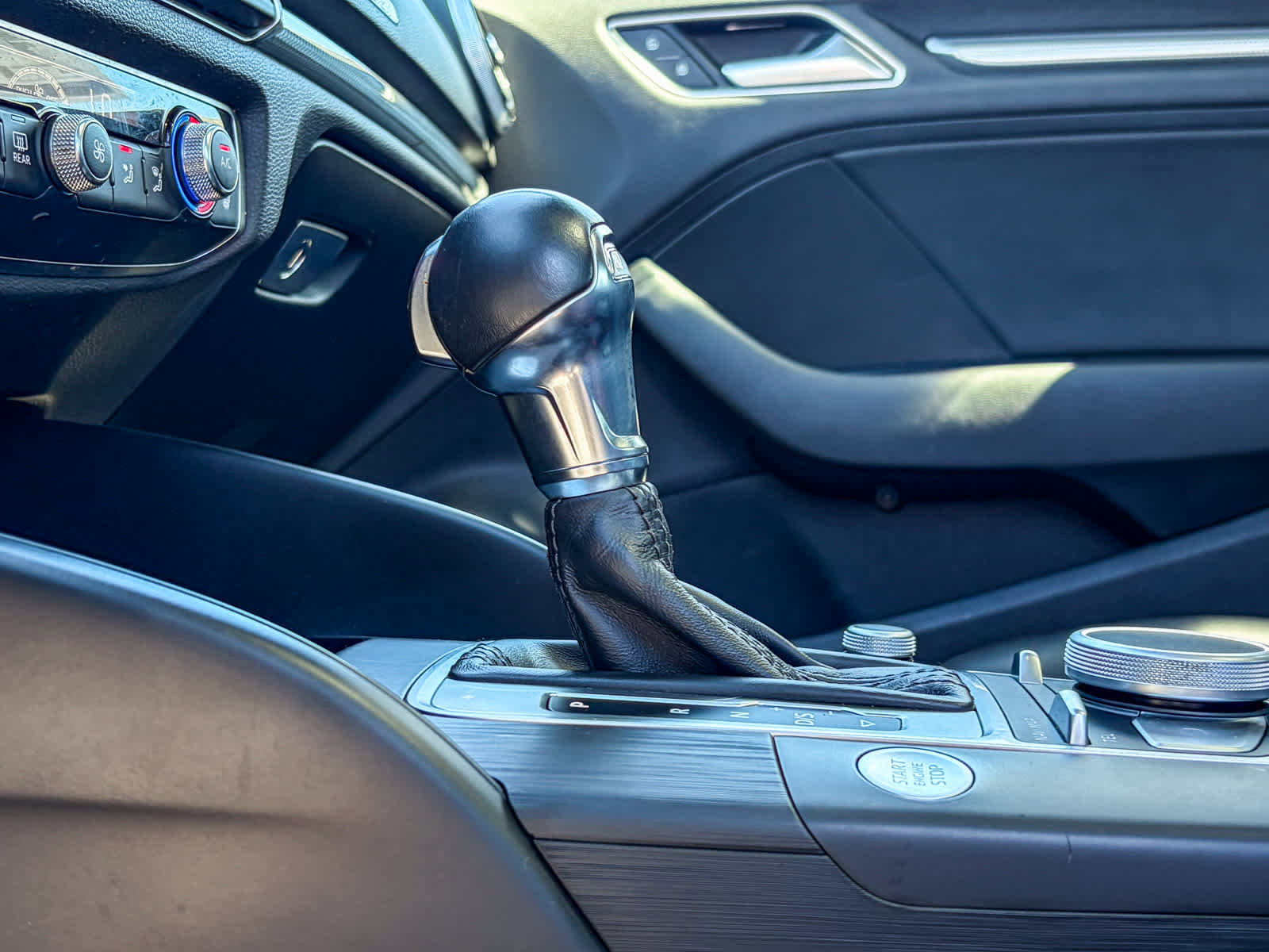 Used 2017 Audi A3 e-tron Premium Plus w/ Technology Package image 22