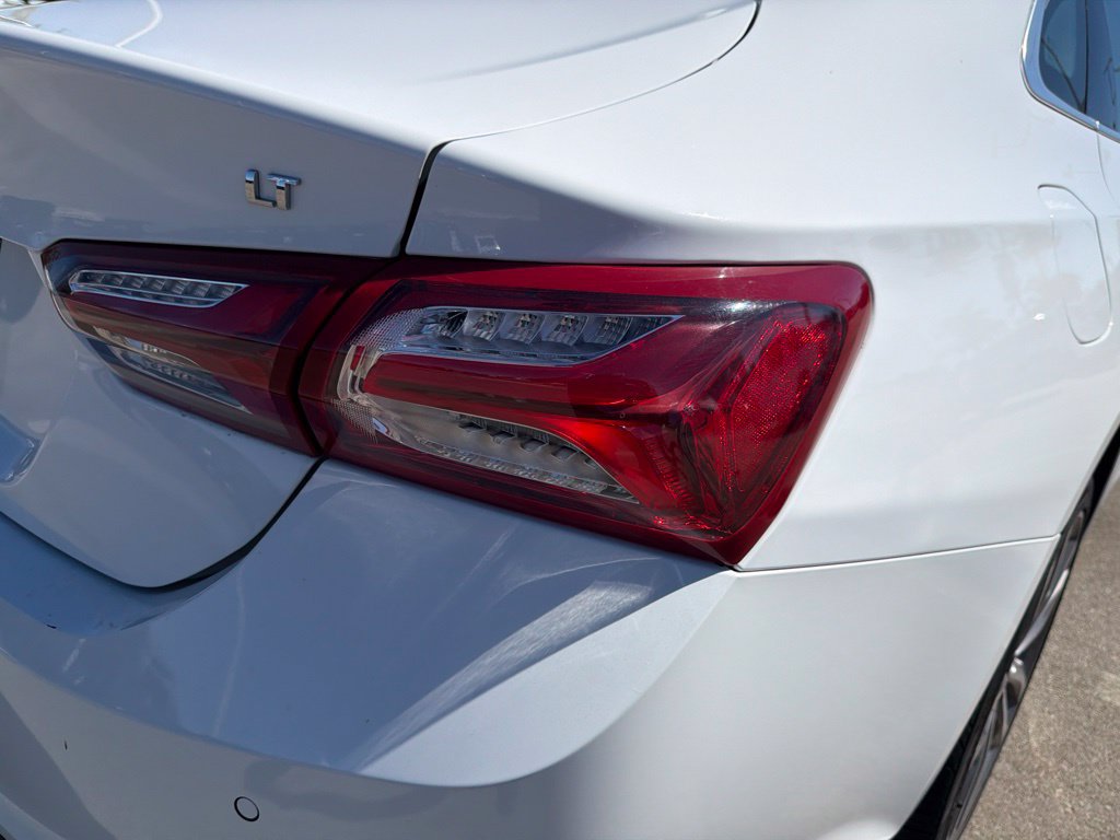 Used 2024 Chevrolet Malibu LT FWD image 6