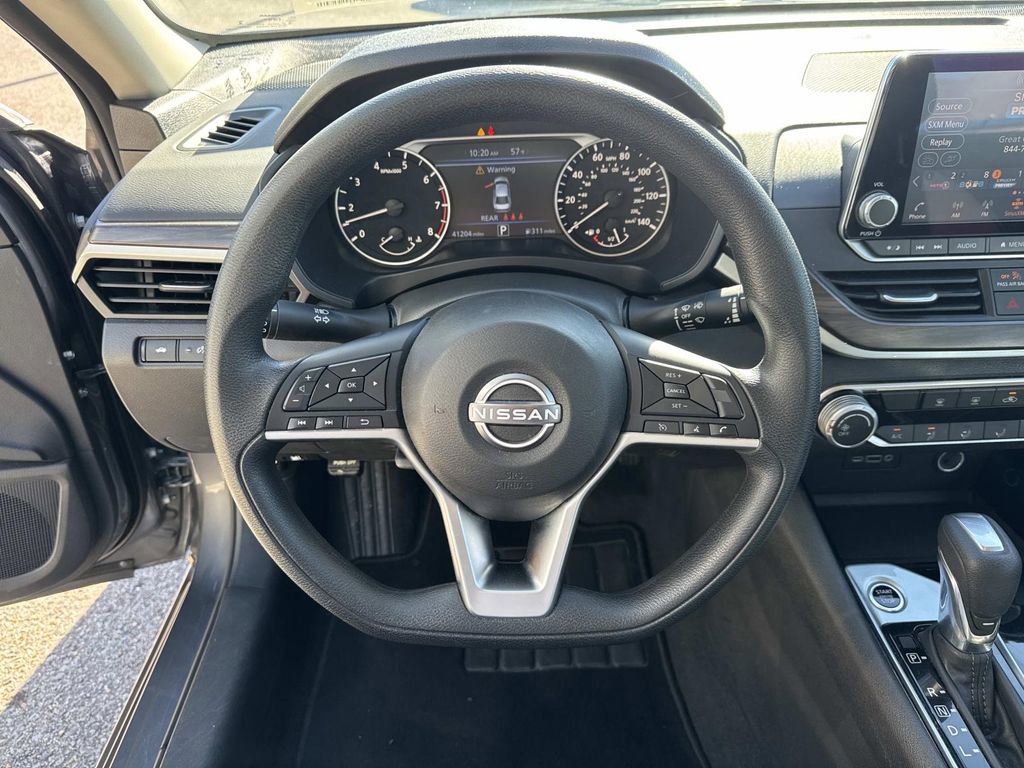 Used 2024 Nissan Altima 2.5 SV image 22