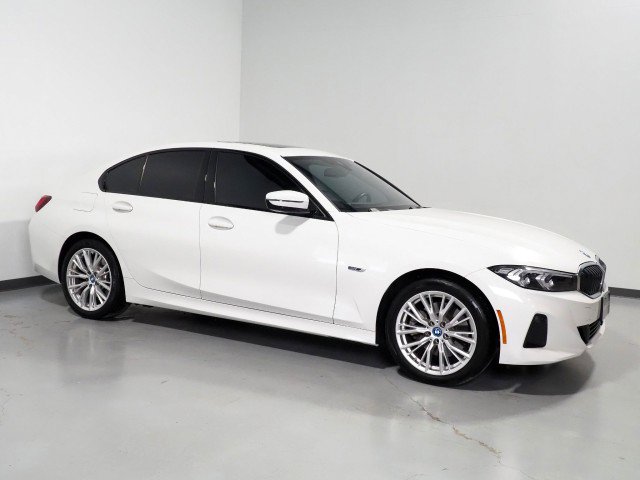 Used 2023 BMW 330e w/ Premium Package image 1