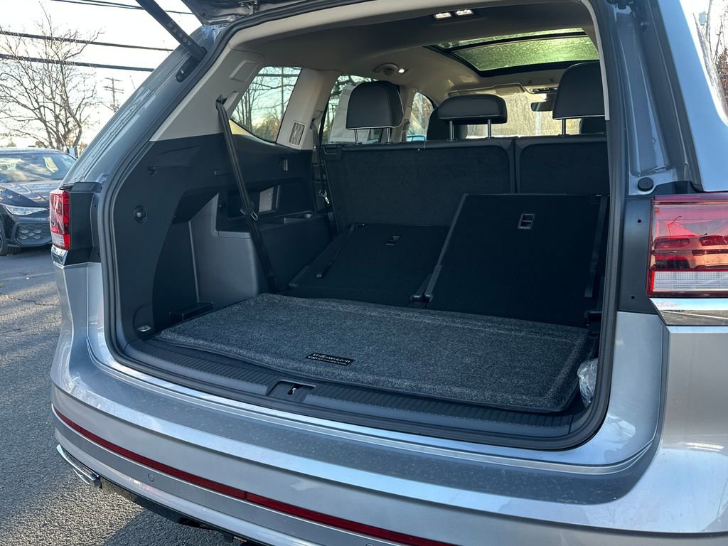 New 2026 Volkswagen Atlas SEL Premium R-Line image 15