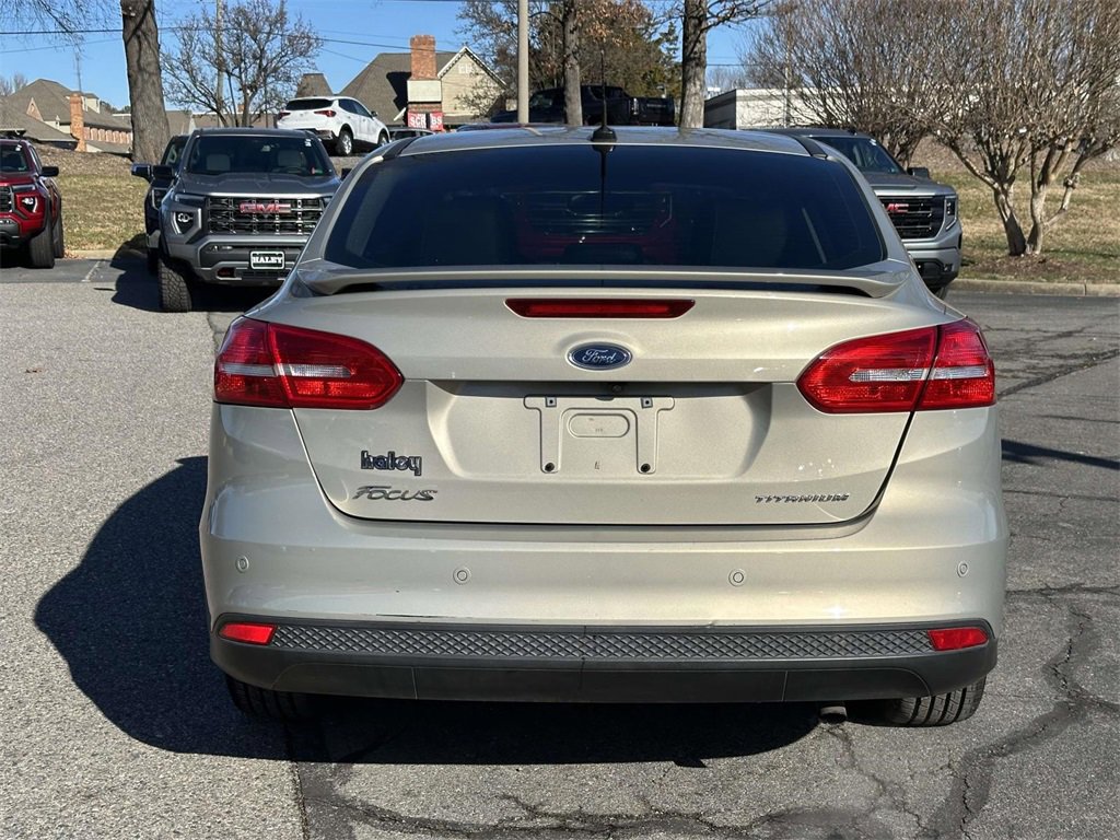 Used 2015 Ford Focus Titanium w/ Titanium Cold Weather Package image 21