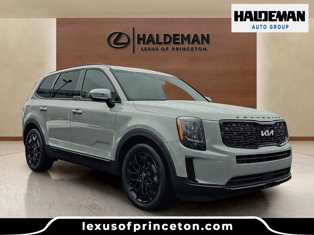 Used 2022 Kia Telluride EX w/ EX Premium Package image 1