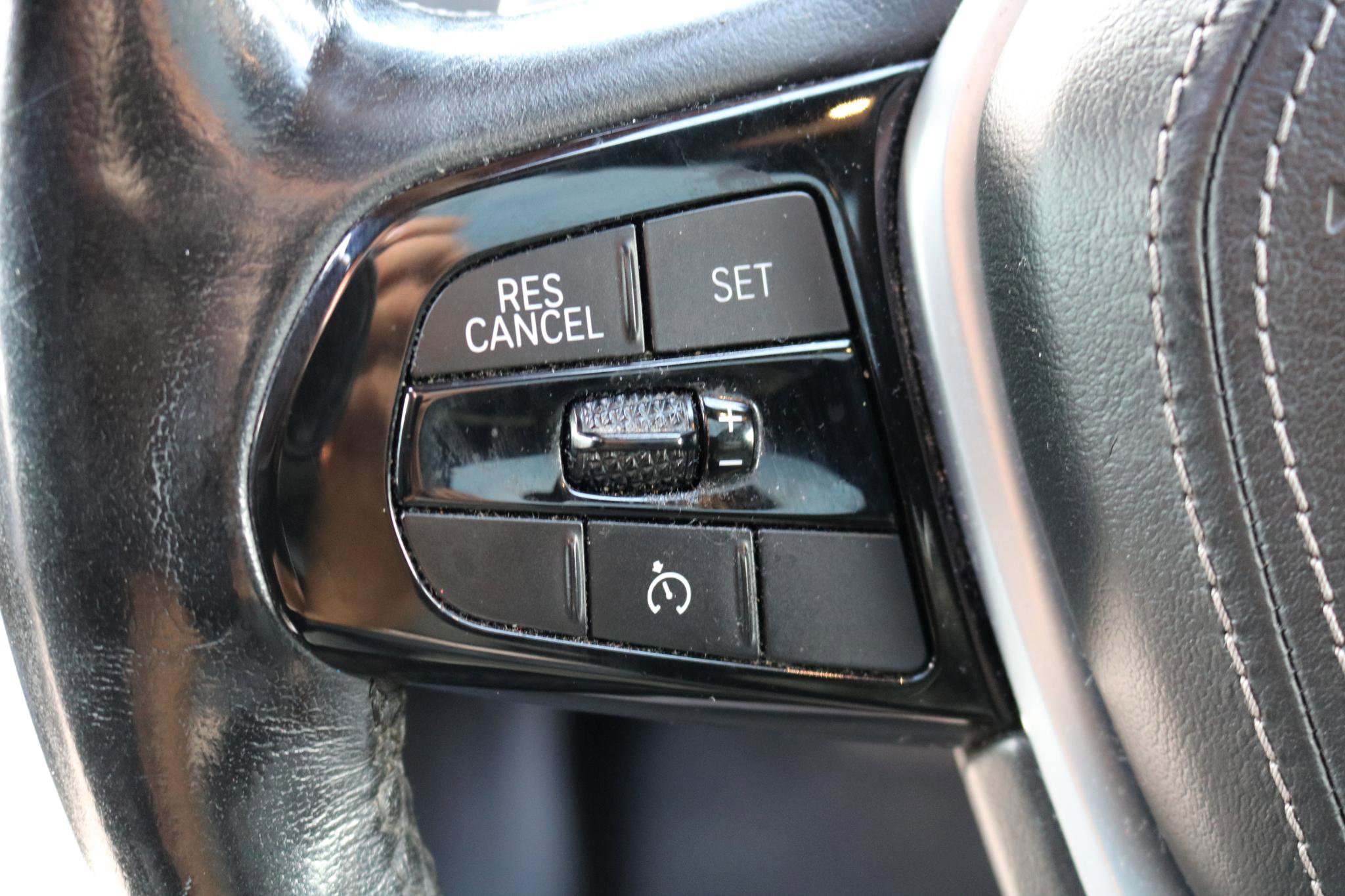 Used 2020 BMW 530i xDrive w/ Convenience Package AWD/4WD image 24