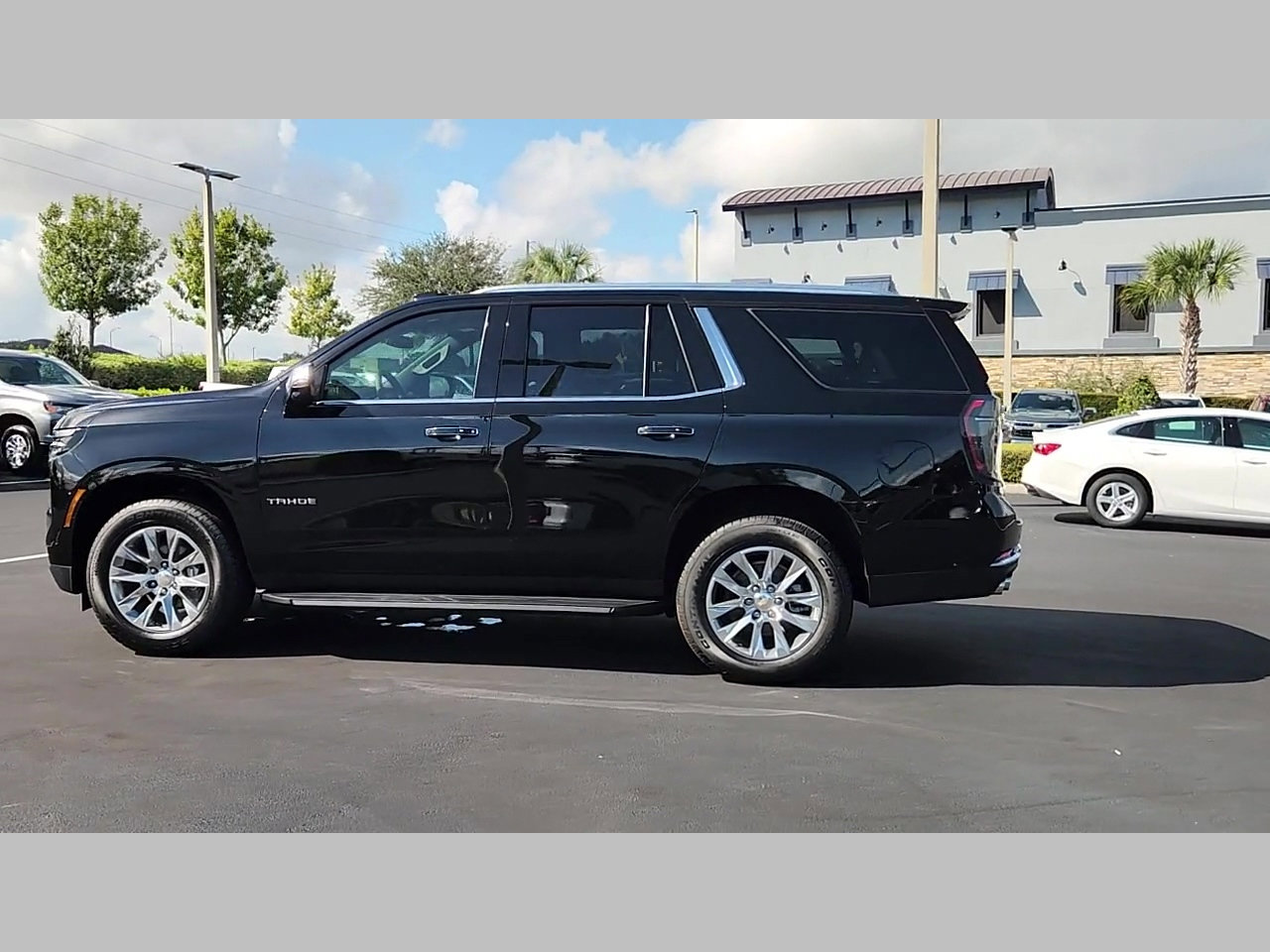 New 2025 Chevrolet Tahoe Premier w/ Sun And Tow Package image 21