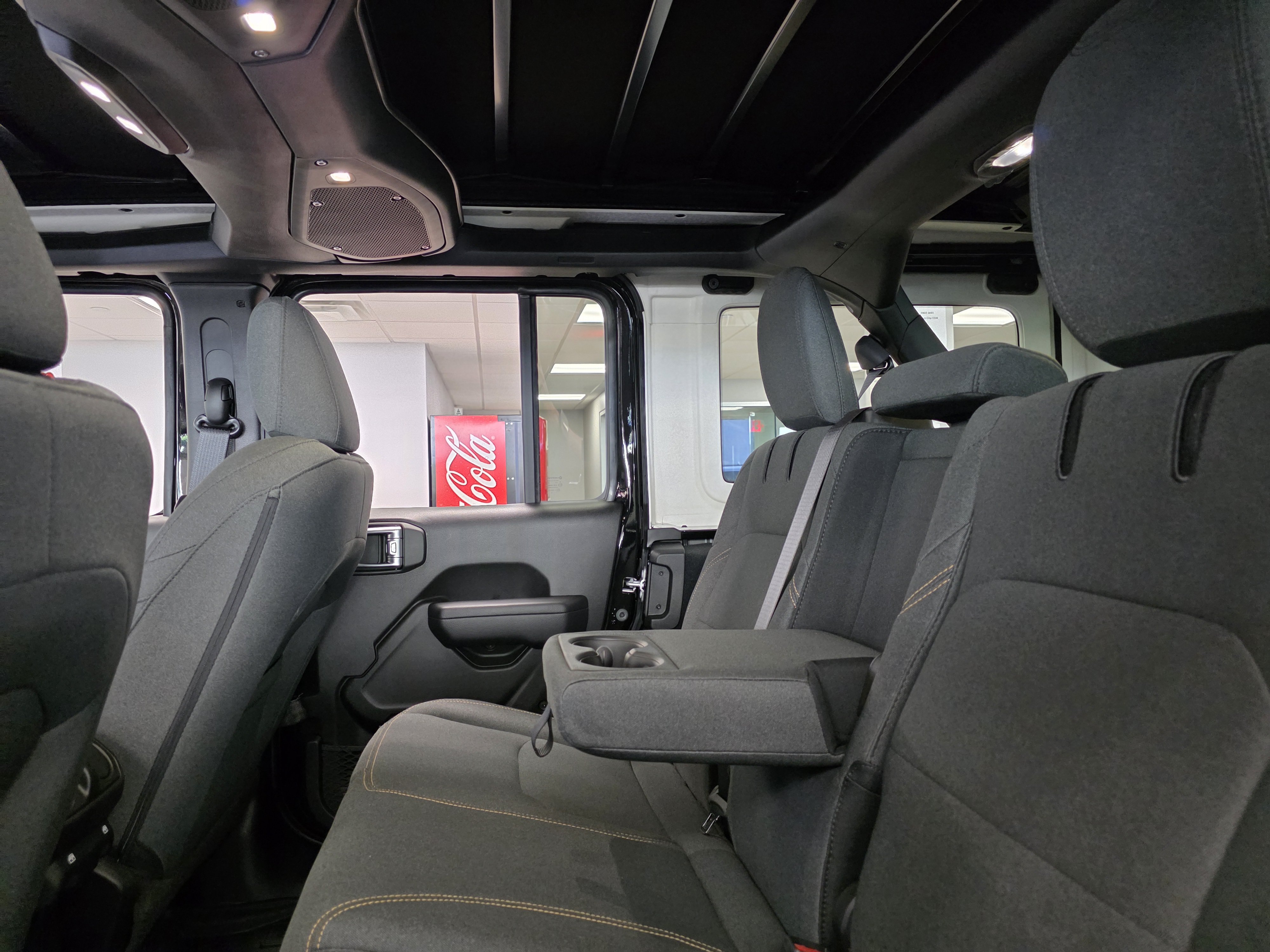 New 2024 Jeep Wrangler Unlimited AWD/4WD image 23