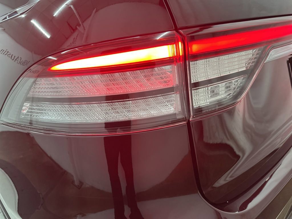 Used 2022 Lincoln Aviator Reserve RWD image 28