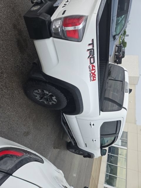 Used 2021 Toyota Tacoma TRD Off-Road AWD/4WD image 7