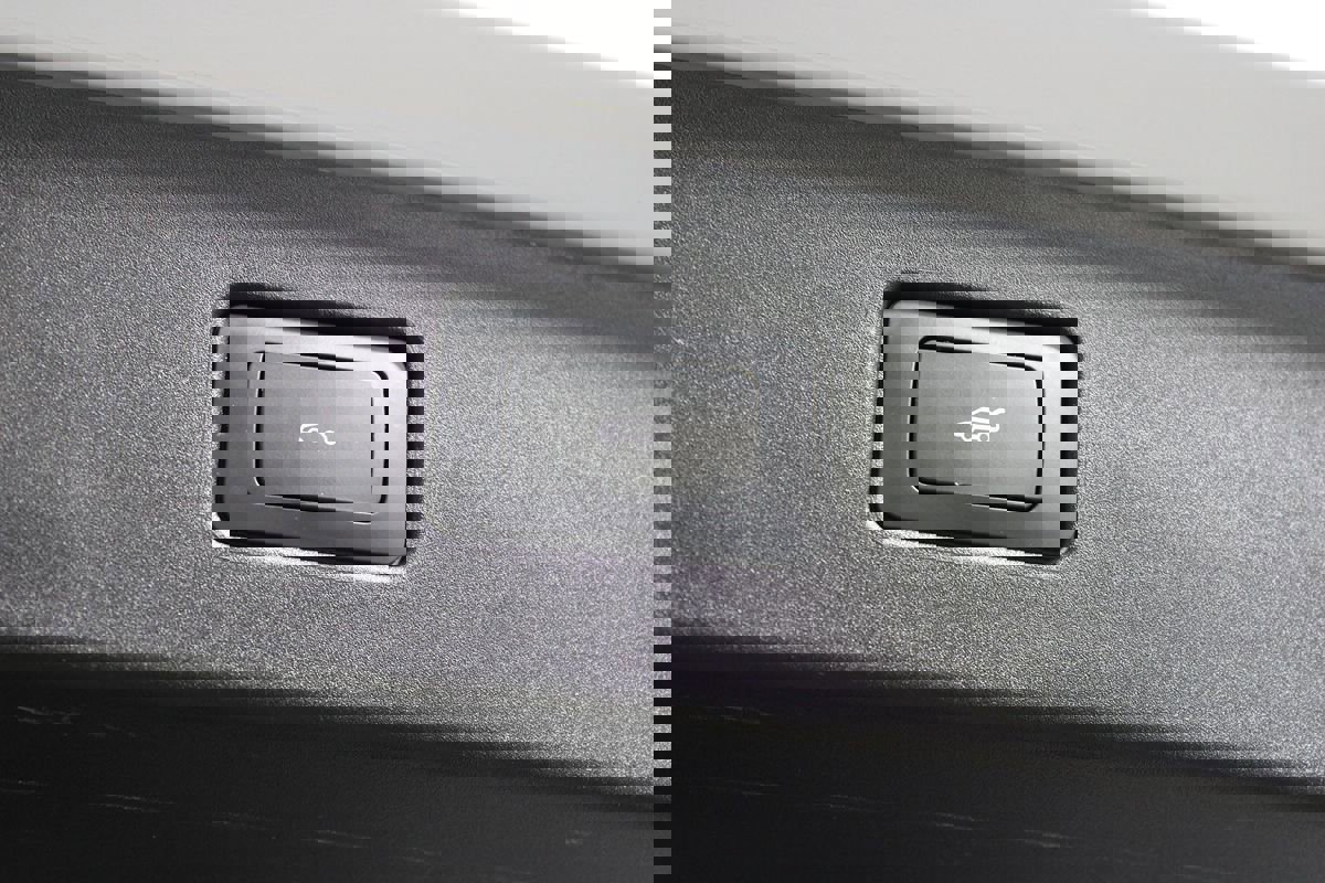 Used 2023 Fisker Ocean Ultra image 33