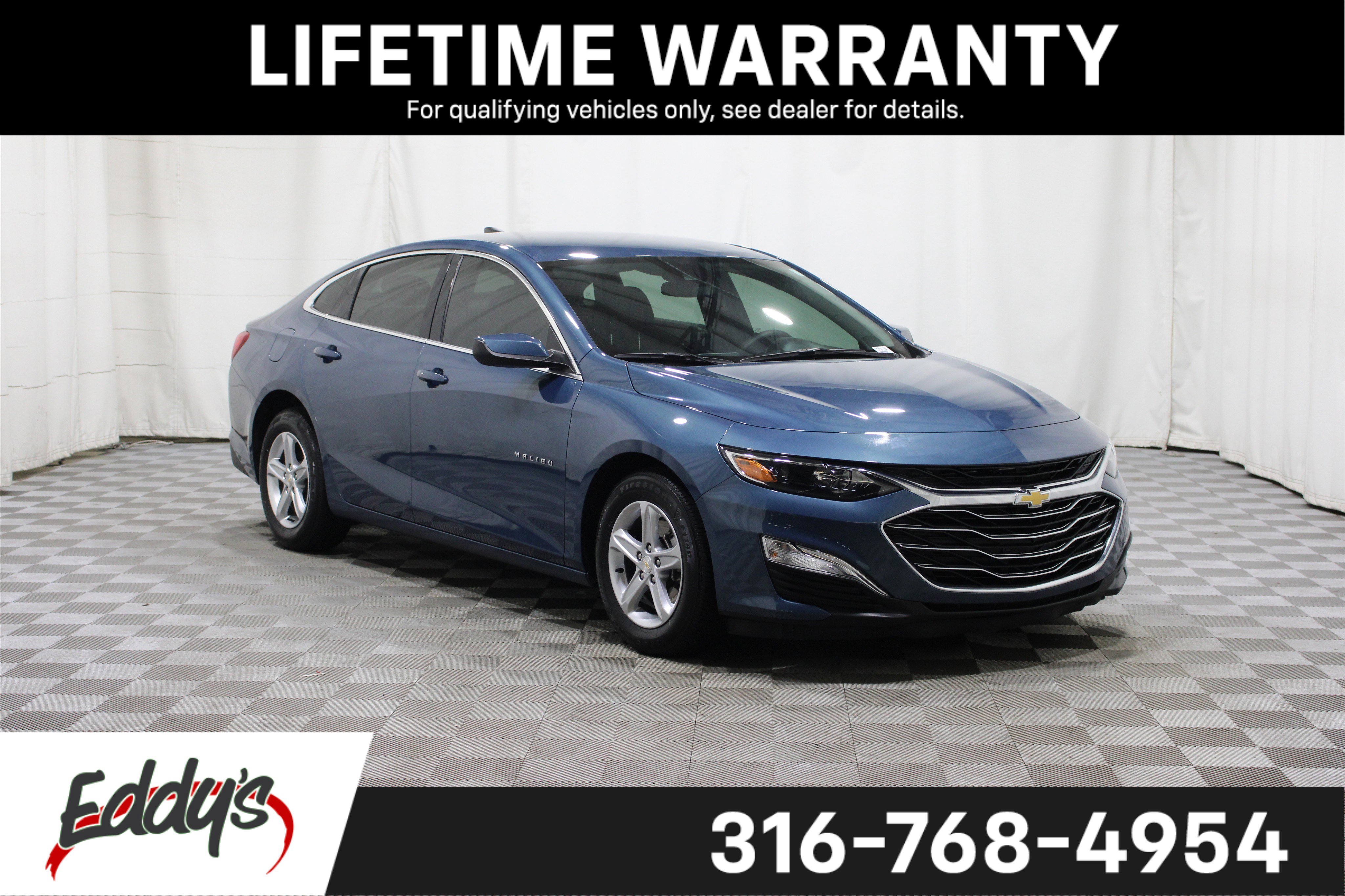 Used 2025 Chevrolet Malibu LS image 1