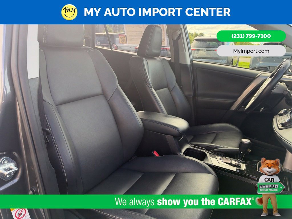 Used 2018 Toyota RAV4 Limited w/ Carpet Mat Package AWD/4WD image 29