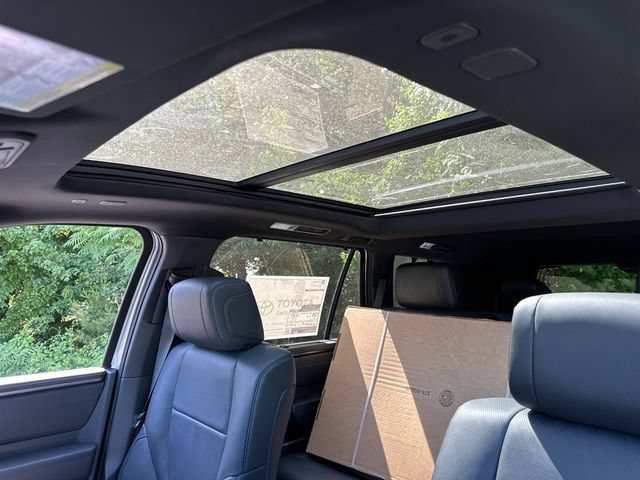 New 2026 Toyota Sequoia Platinum AWD/4WD image 28