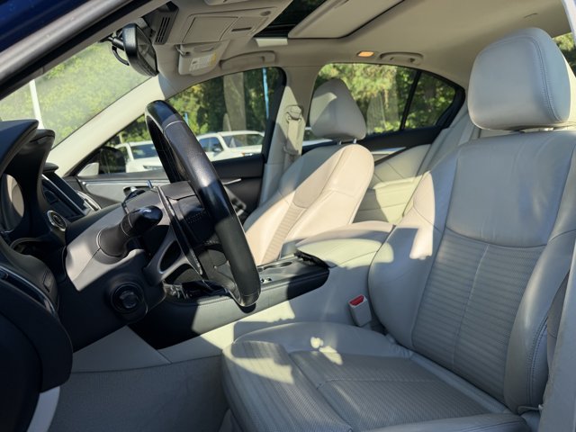 Used 2017 INFINITI Q50 Sport RWD image 22
