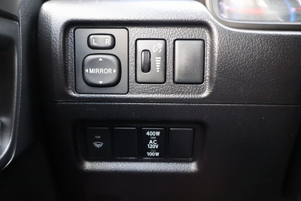 Used 2016 Toyota 4Runner SR5 image 17