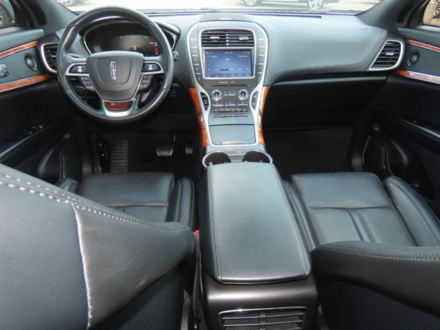 Used 2020 Lincoln Nautilus Reserve w/ Equipment Group 201A FWD image 22