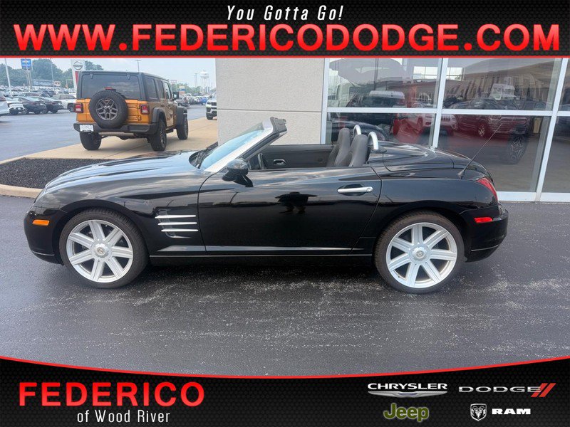 Used 2005 Chrysler Crossfire Limited RWD image 1