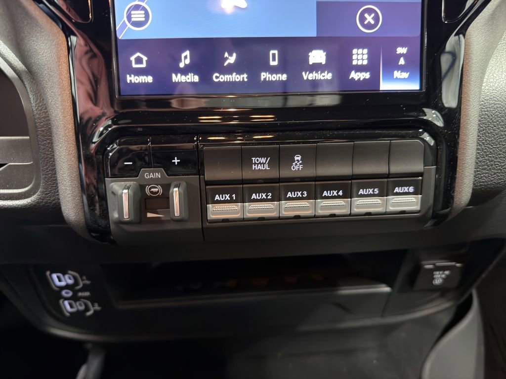 Used 2025 RAM 3500 Tradesman image 32