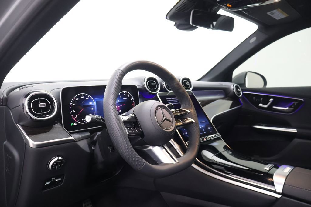 Certified 2025 Mercedes-Benz GLC 300 4MATIC image 15