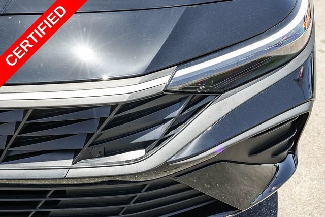 Certified 2025 Hyundai Elantra Hybrid FWD image 10